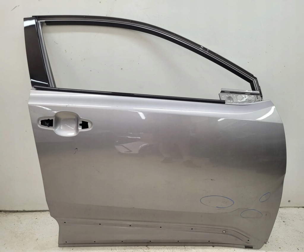 фото №1, Toyota c-hr 16+ двері перед передні праве fv