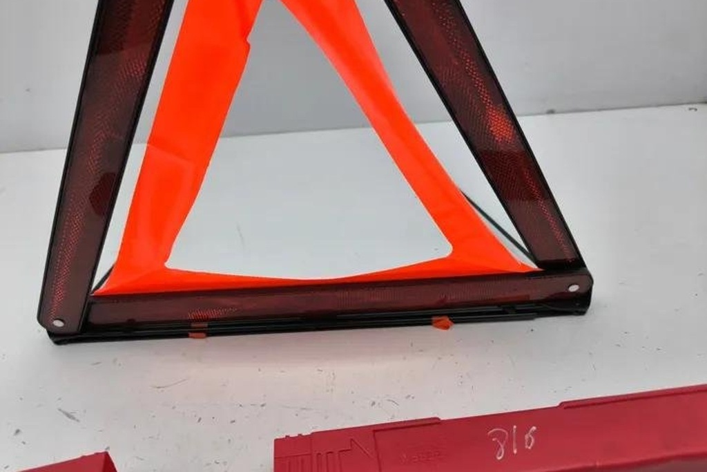 фото №9, Треугольник audi a7 sportback 4ga, 4gf 8k0860251 3.0l дизель 150kw 2013