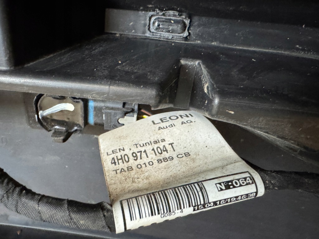 фото №9, Audi a8 s8 4h d4 lift 2017 sport бампер задня 4xpdc джгут ly9t ly8x 77km