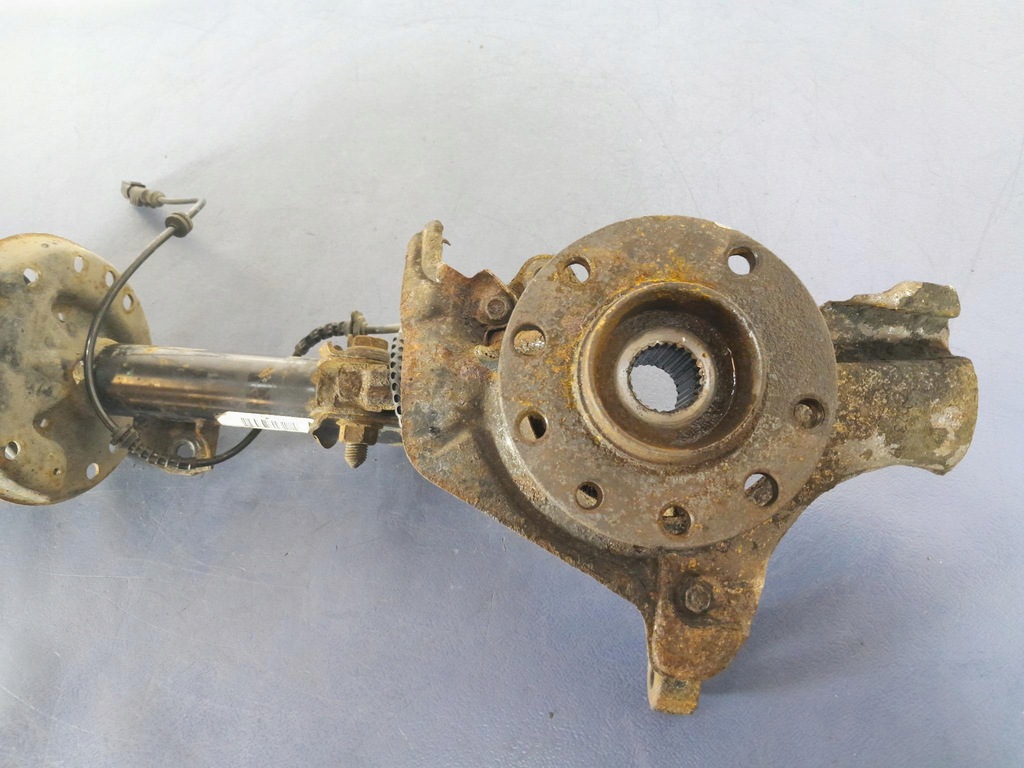 фото №4, Opel corsa d 1.7cdti поворотный кулак правая mcperson