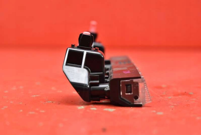 фото №4, Свет стоп-сигнал toyota auris 2 ii kombi lift 17r