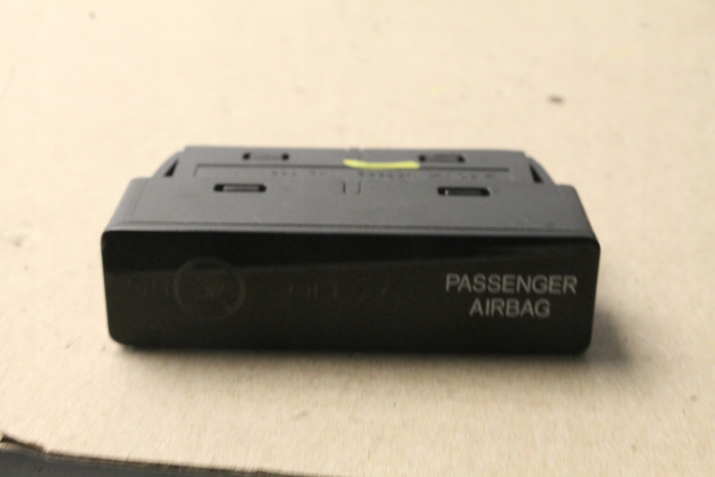 фото №8, Honda jazz iv 15r- кнопка переключатель света аварийных