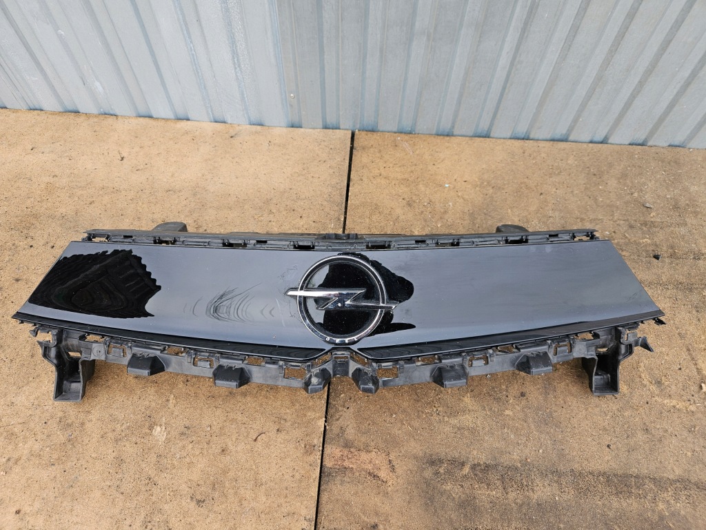 фото №1, Решітка радіатора решітка радіатора молдинг бампера opel mokka b 9835272480 9853801080