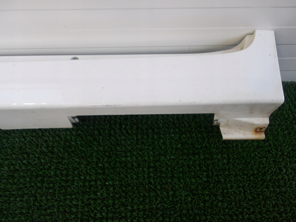 фото №7, Toyota verso 09-16 молдинг порог левая накладка цвет 040