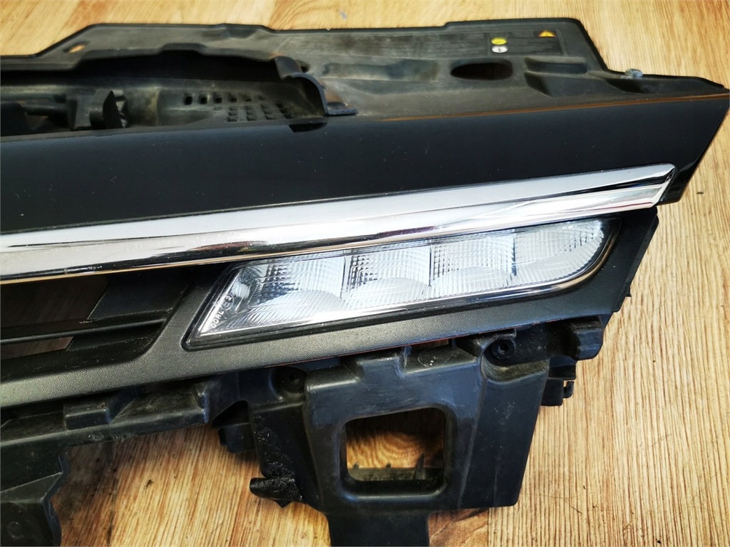 фото №4, Renault clio iv решітка радіатора решітка радіатора led drl комплект