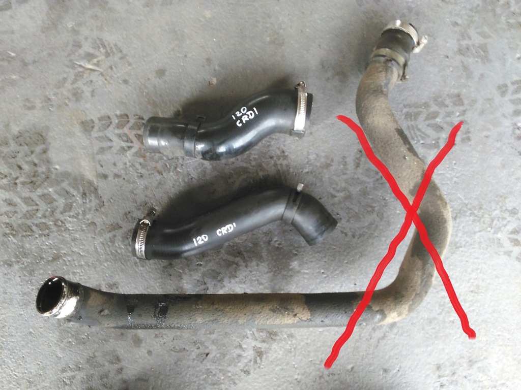 фото №1, Hyundai i20 2008-12r 1.4 crdi waz труба шланг интеркулер