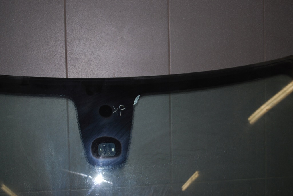 фото №5, Стекло перед jaguar xf 2008r оригинал подогрев