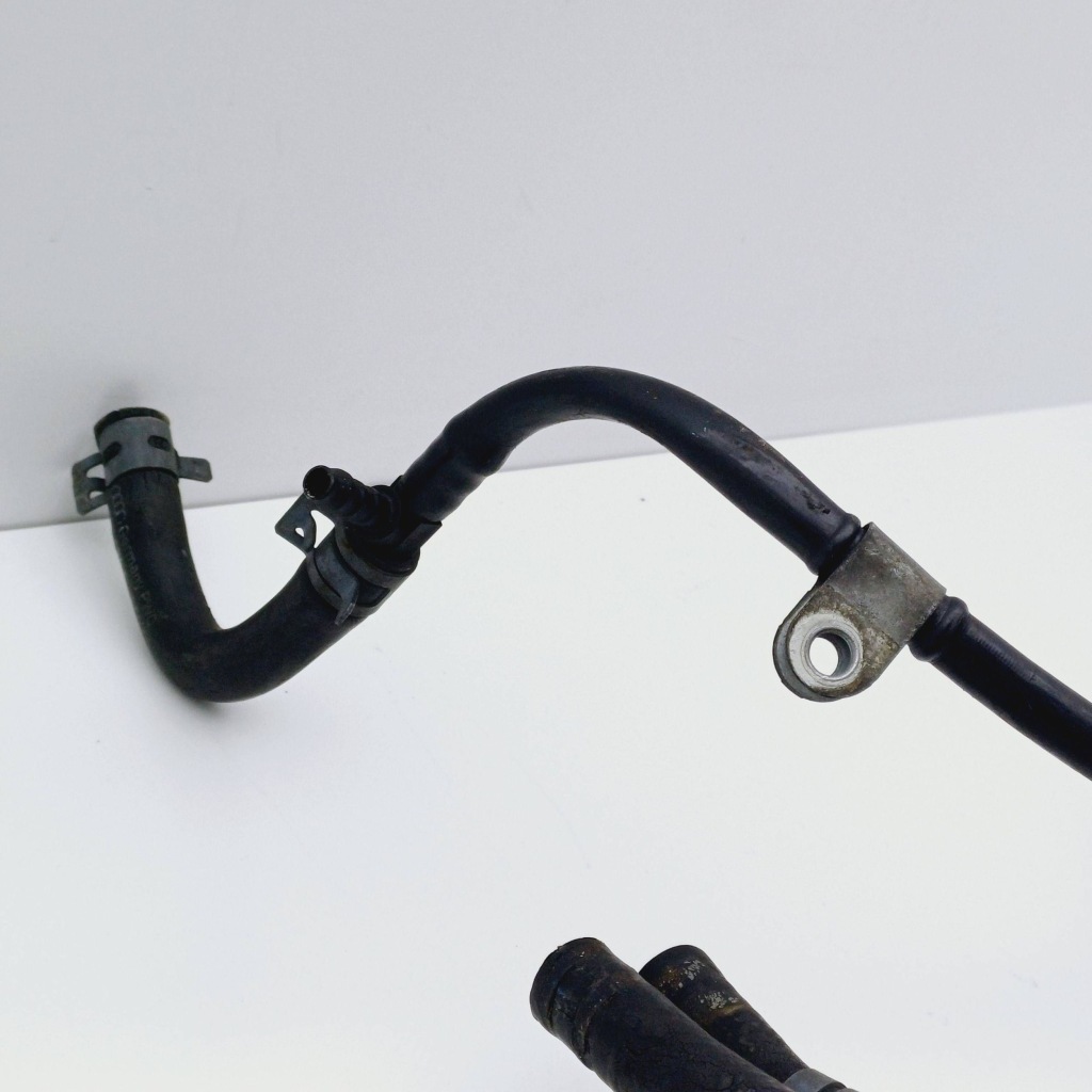 Шланг топливный vw new beetle 2.0b aeg 1c0133986b / 06a133374f nr50 Киев