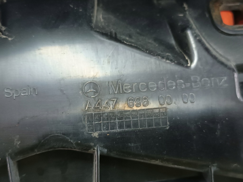 Накладка поріг ліва mercedes w447 v-klasa amg поріг лівий + кронштейн Зі Шроту