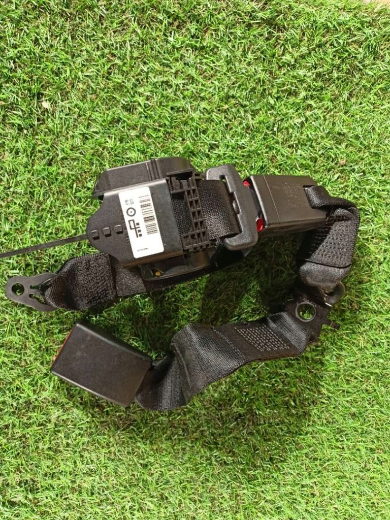 фото №2, Pas безопасности bmw 3 f30 r2013