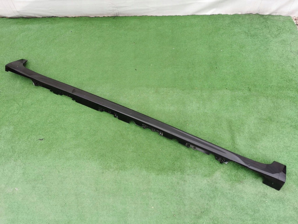 фото №1, Молдинг порог правая toyota sienna 75851-08020 org.