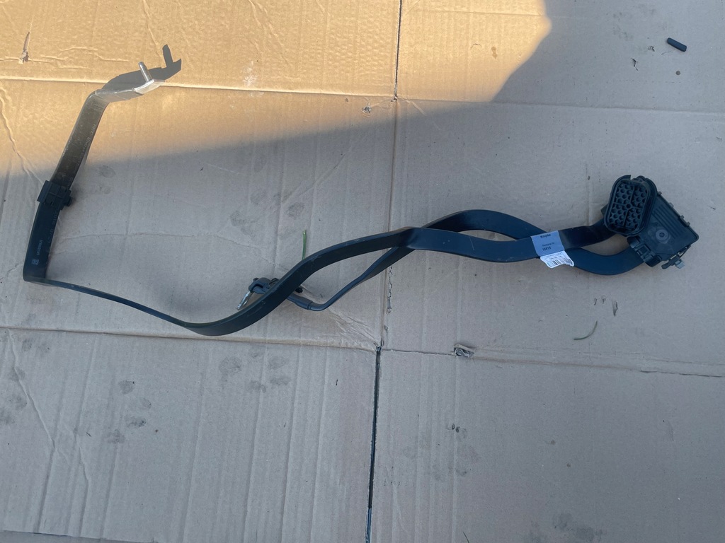 фото №1, Трубопровід акумулятор mercedes w177 a-klasa