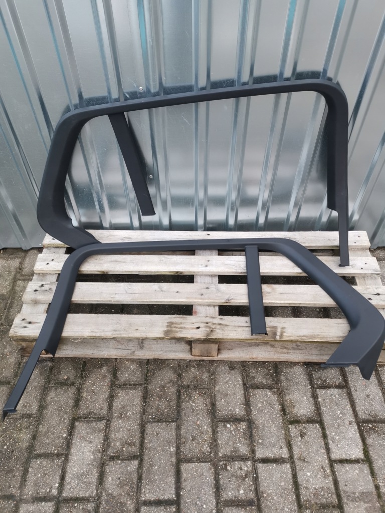 фото №1, Рамка дверь правый левый задняя mercedes w213 kombi 2137375900 2137376000