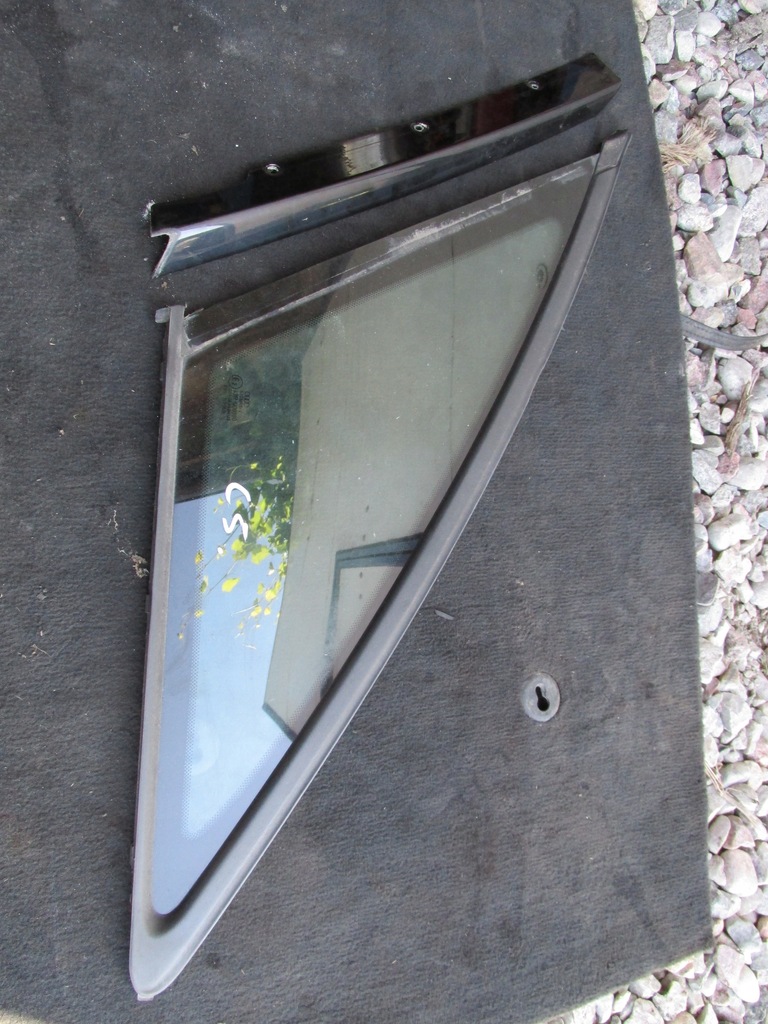 фото №1, Стекло кузовная audi a6 c5 sedan левая + молдинг