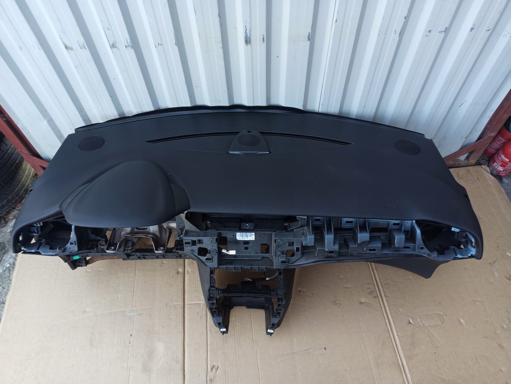 фото №9, Панель приладів приладова консоль панель приладів citroen ds3 europa