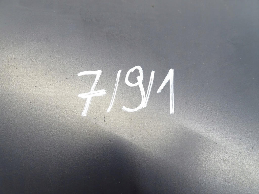 Накладка бампера диффузор задняя audi q3 8u0 11-14 8u0807521b с Разборки