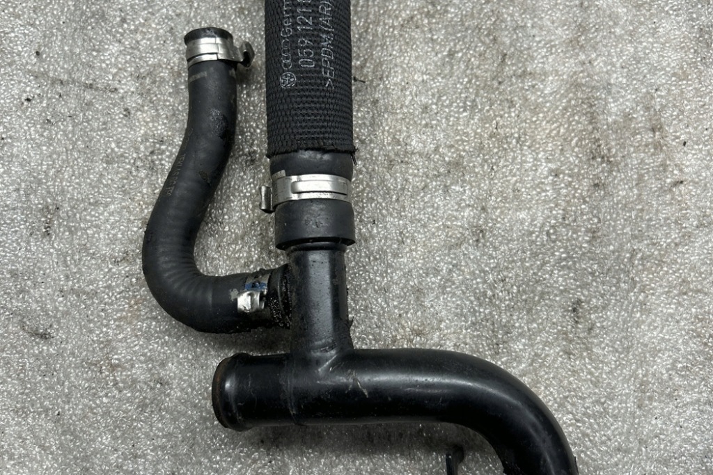 фото №3, Шланг радіатора audi a4 2,5 tdi 98-08 vag 059121073