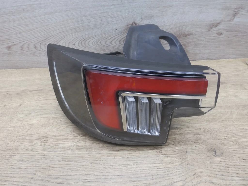 фото №8, Opel mokka b 2022 задняя сторона левая лампы задние