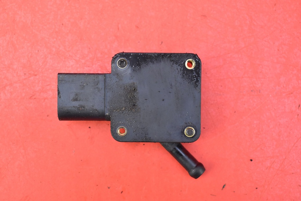 фото №9, Датчик тиску вихлопних газів 7789219 bmw e60 e61 2.5 d 177 km 03-10