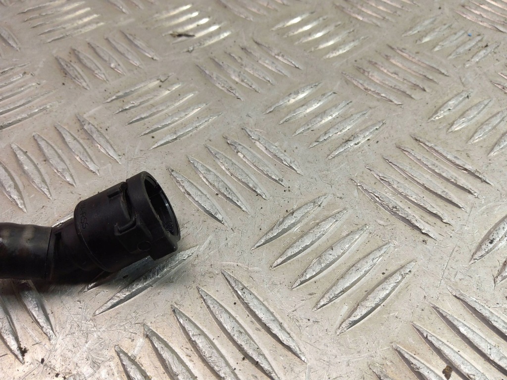 фото №9, Bmw x3 f25 2012 шланг / пабтрубок  радиатора