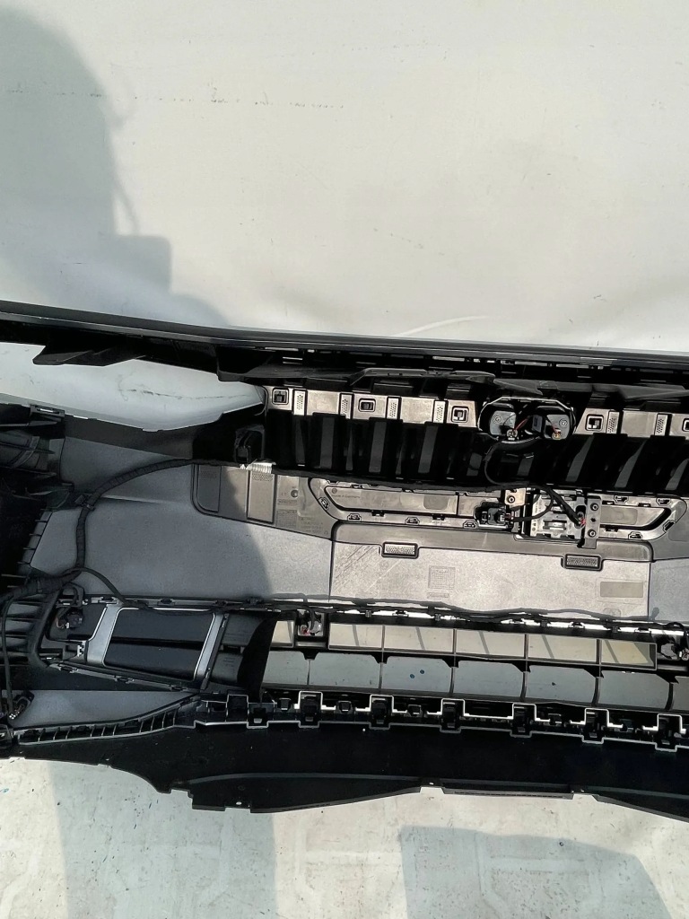 фото №13, Бампер vw id.3 lift 2023 kompletny 6xpdc камера перед 10a807221 передній