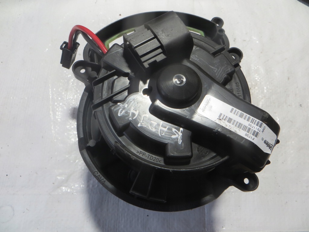 фото №7, Renault kadjar повітродувка салону вентилятор обігрівача f1738 t911738