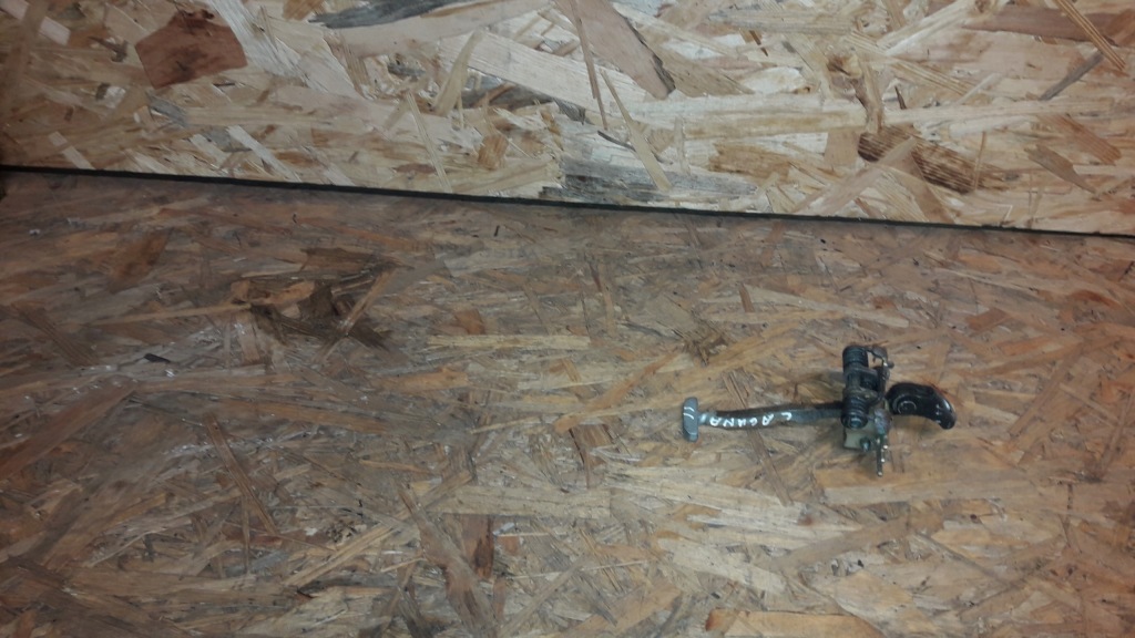 фото №1, Renault laguna ii hb 1.9 ограничитель дверь