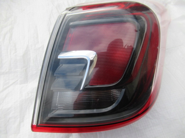 фото №2, Opel crossland x лампа задняя задняя правая