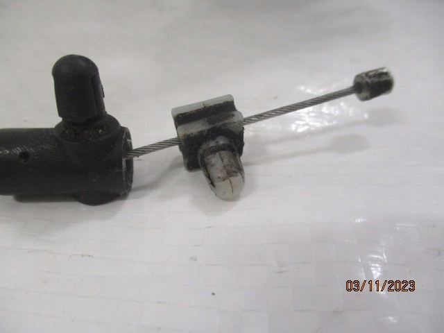 фото №8, Peugeot 308 t9 трос ручка відкривання капот