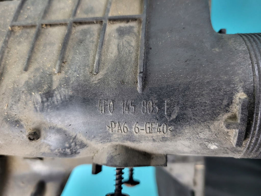 Audi a6 c6 06r 3.0 tdi интеркулер левый радиатор впуск воздуха кронштейн Киев