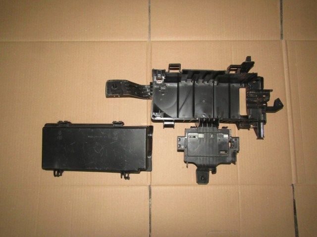 фото №1, Mercedes ml w166 350 cdi коробка запобіжників