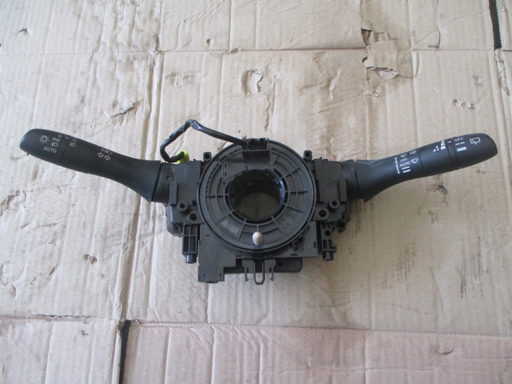 фото №1, Qashqai ii 2018 j11 стрічка перемикачі