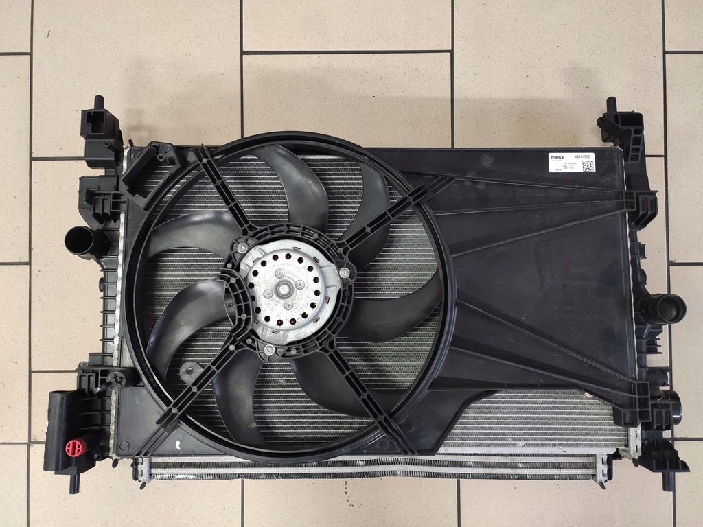 фото №1, Opel corsa e adam lift комплект радиатор hb962001