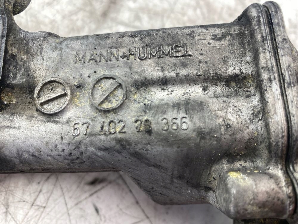 фото №10, Mercedes-benz e w211 2007 кронштейн / кронштейн фильтра масла