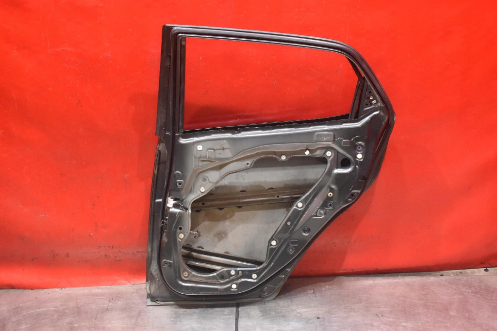 фото №13, Двері праве задня задні сірі mazda 2 ii de 5d hb 07-10