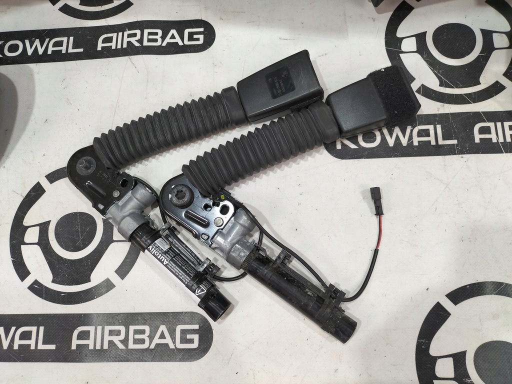 фото №5, Bmw 7 f01 f02 individual панель приладів консоль подушка безпеки подушки безпеки ремені оригінал