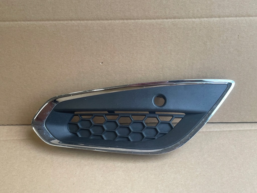 фото №1, Volvo s60 v60 ii левая решётка бампера перед передняя