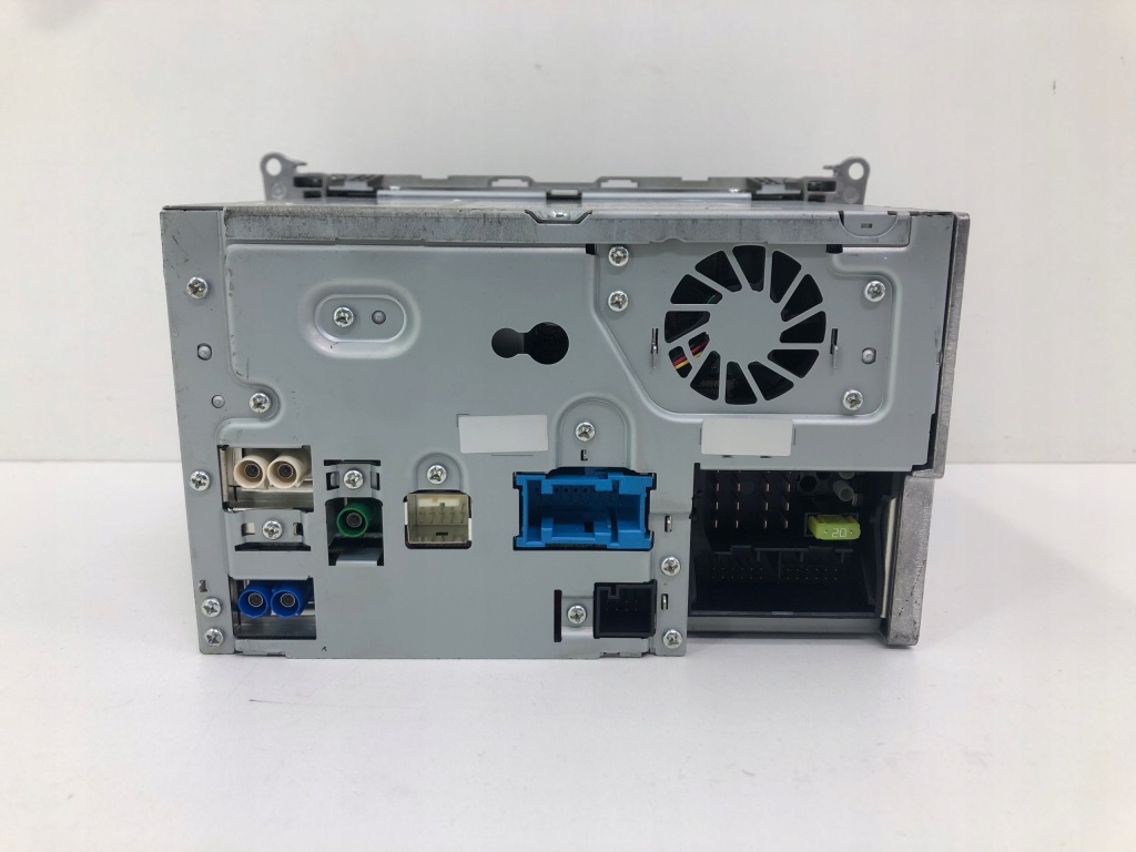 фото №4, Mercedes w204 радіо навігація зчитувач a2049006403