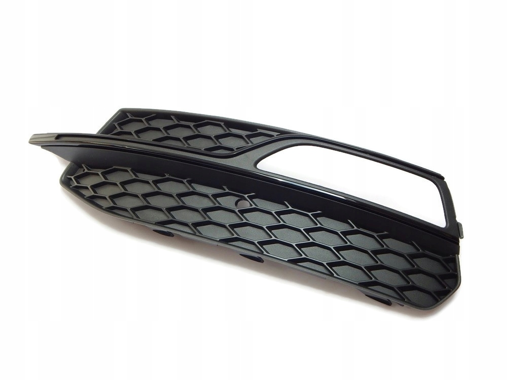 фото №1, Решётка решётка радиатора бампера левая audi a3 s-line s3 8v оригинальный номер aso