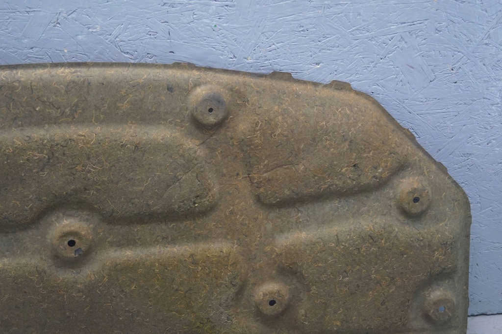 фото №13, Chevrolet orlando шумоизоляция капот + клипсы w770