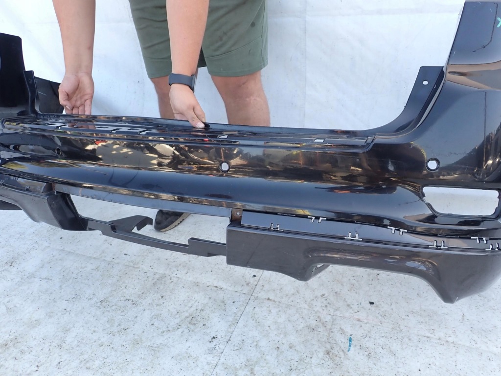 Jeep grand cherokee suumit 13-17 бампер задняя задний 4pdc Недорого