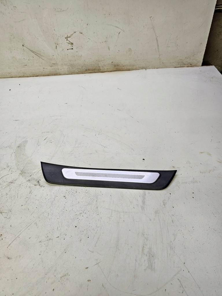 фото №1, Молдинг порог правый задняя audi a6 c8 4k0853376