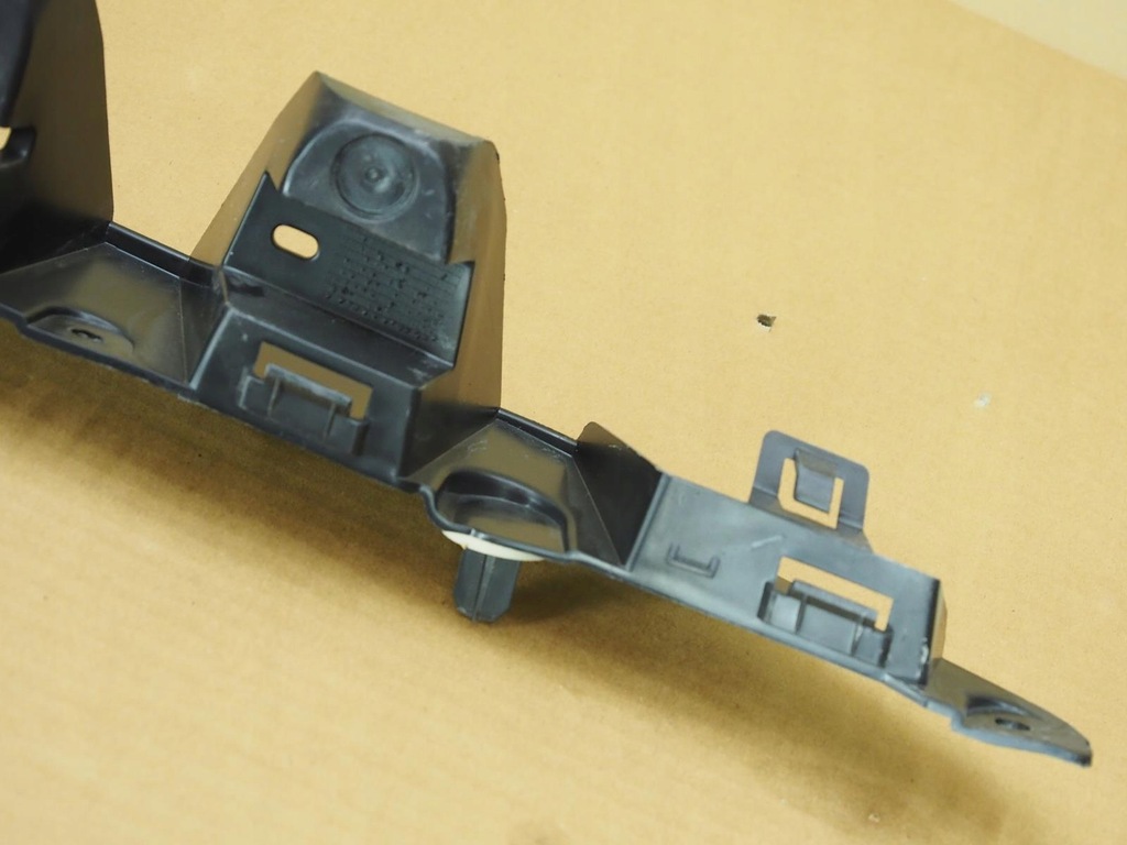 фото №12, Напрямна бампера задня renault zoe 850321348r