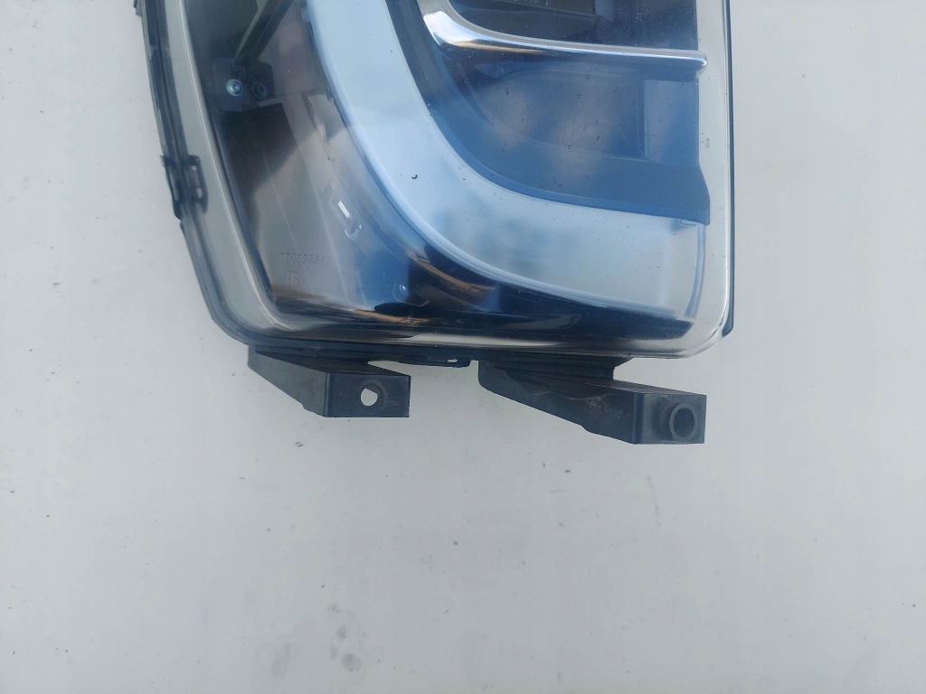 Tesla model x протитуманна фара led drl правий перед Оригінал