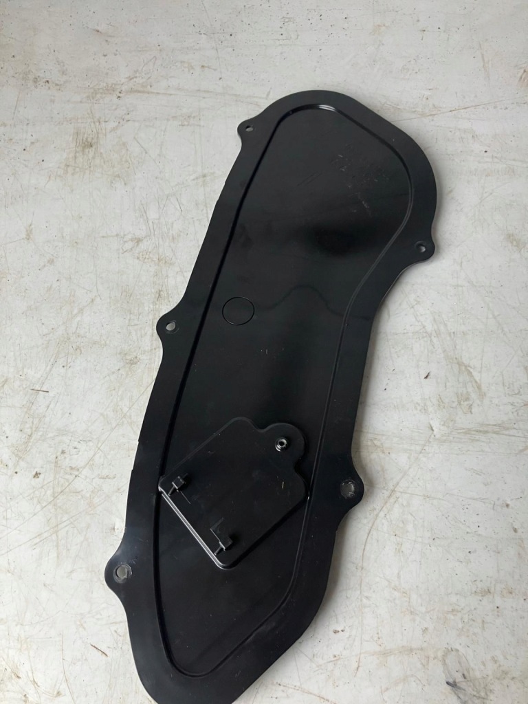 Купить Заглушка накладка дверь левый задний  tesla model s 1064363-00