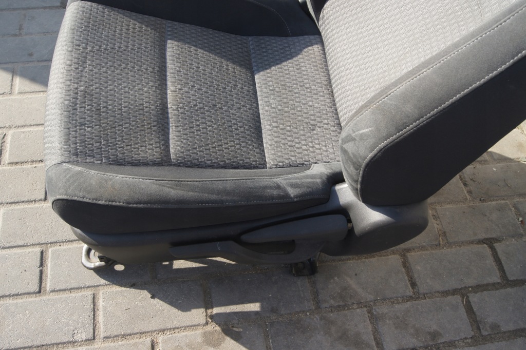 фото №6, Сиденье водителя auris ii