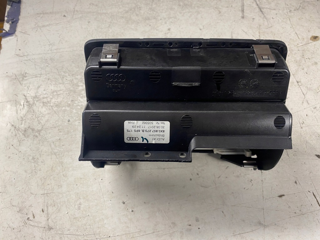 фото №6, Audi a1 8x экран дисплей навигации 8x0857273b