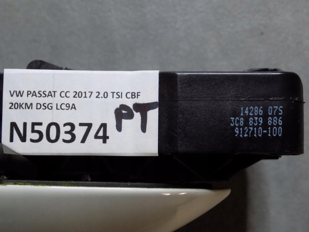 фото №3, Vw passat cc ручка права задня lc9a