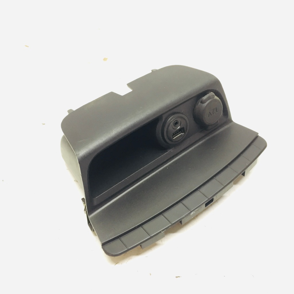 фото №1, Полиця з aux usb peugeot 208