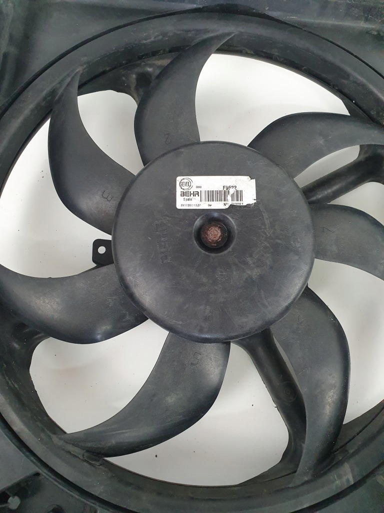 Купити Fiat ducato boxer jumper 2.3 корпус вентилятор радіатора 1358020080